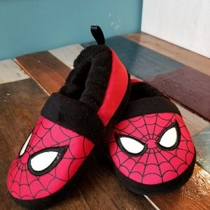 Spiderman Slippers (eyes glow in the dark)